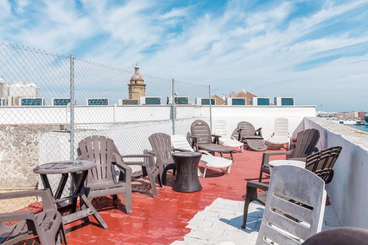 Apartament Calesas *